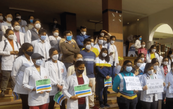 NEET PG Counselling Resident Doctors Of 3 Delhi Hospitals To Boycott Emergency Services 1