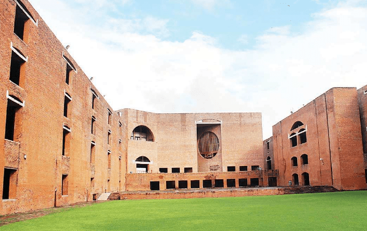 IIM Ahmedabad Nykaa team up to form research chair in consumer technology