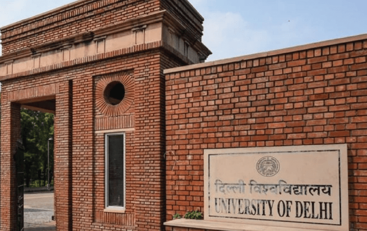 DU Admission 2022 Live Delhi University UG first merit list cut off today at du.ac .in CSAS CUET colleges 1