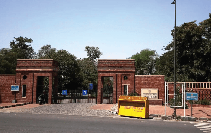 Delhi University Over 2.17 lakh apply for DU UG admissions 2022 dip in registrations 2
