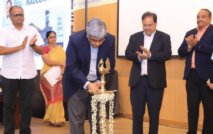 Nearly 200 IT professionals join IIM Kozhikodes Executive MBA programme