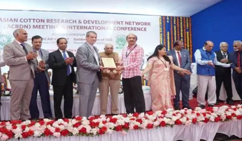 PAU scientist felicitated by Indian Society for Cotton Improvement Mumbai