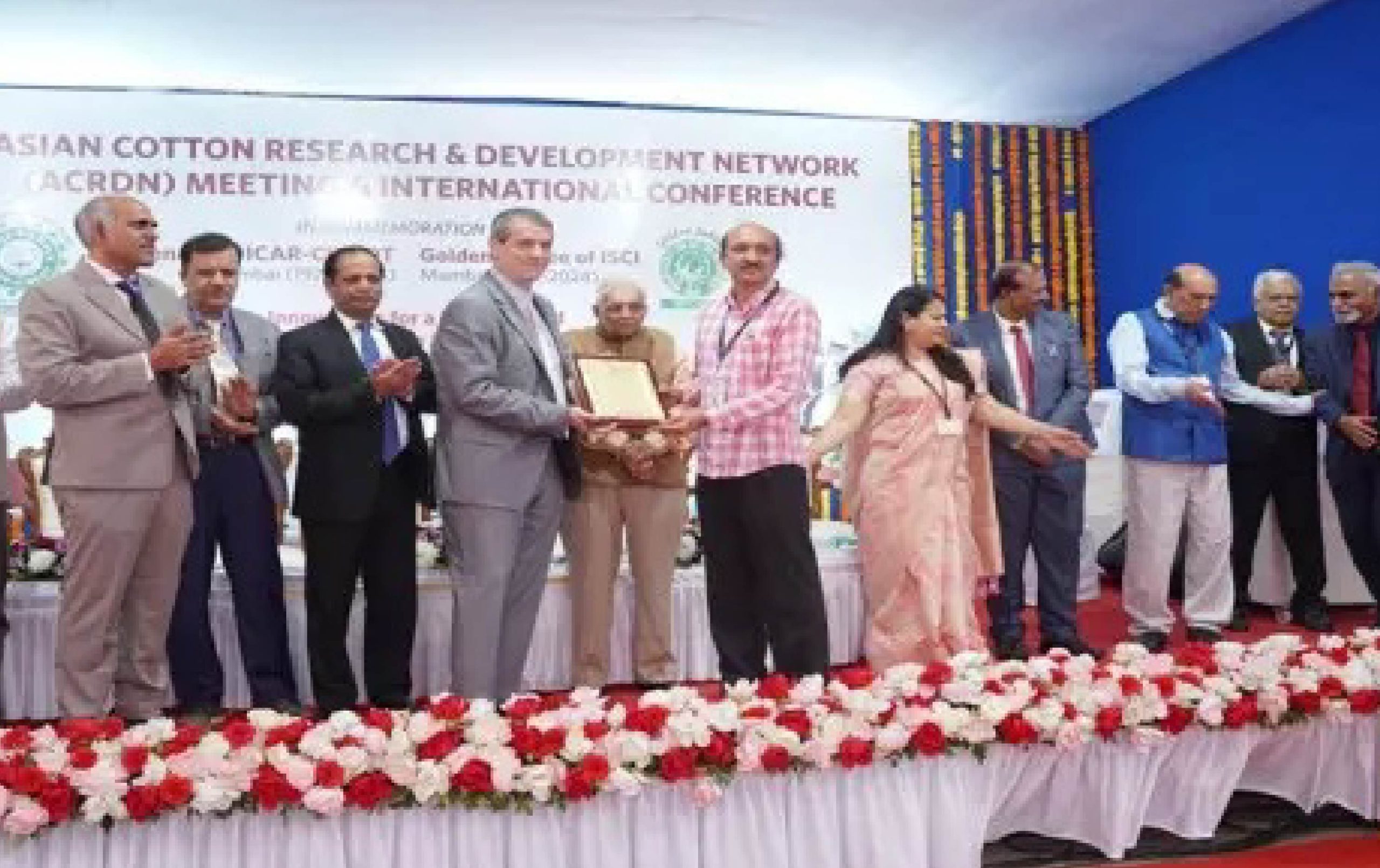 PAU scientist felicitated by Indian Society for Cotton Improvement Mumbai scaled